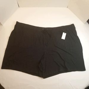 NWT Terra and Sky Womens Black Shorts 5X